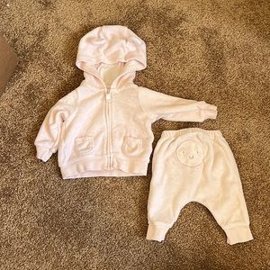 2 PIECE SWEATSUIT ☀️